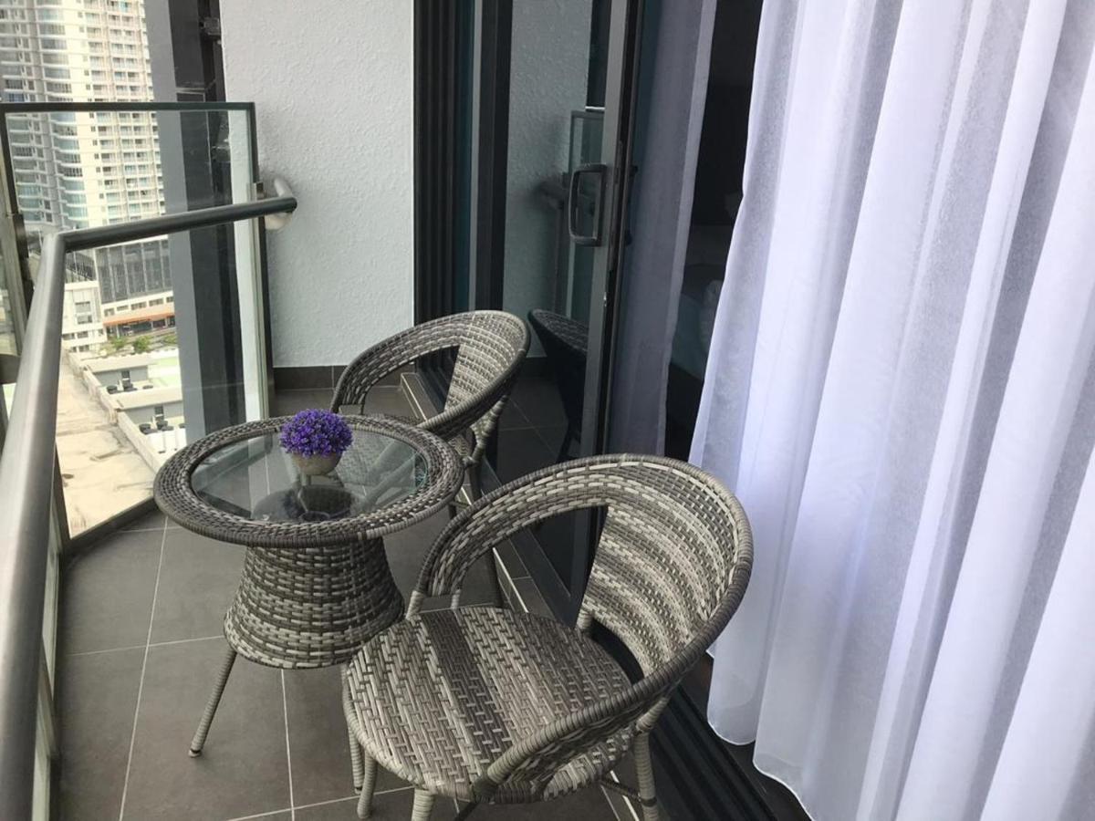 Almas Suites Puteri Harbour Nusajaya  Εξωτερικό φωτογραφία