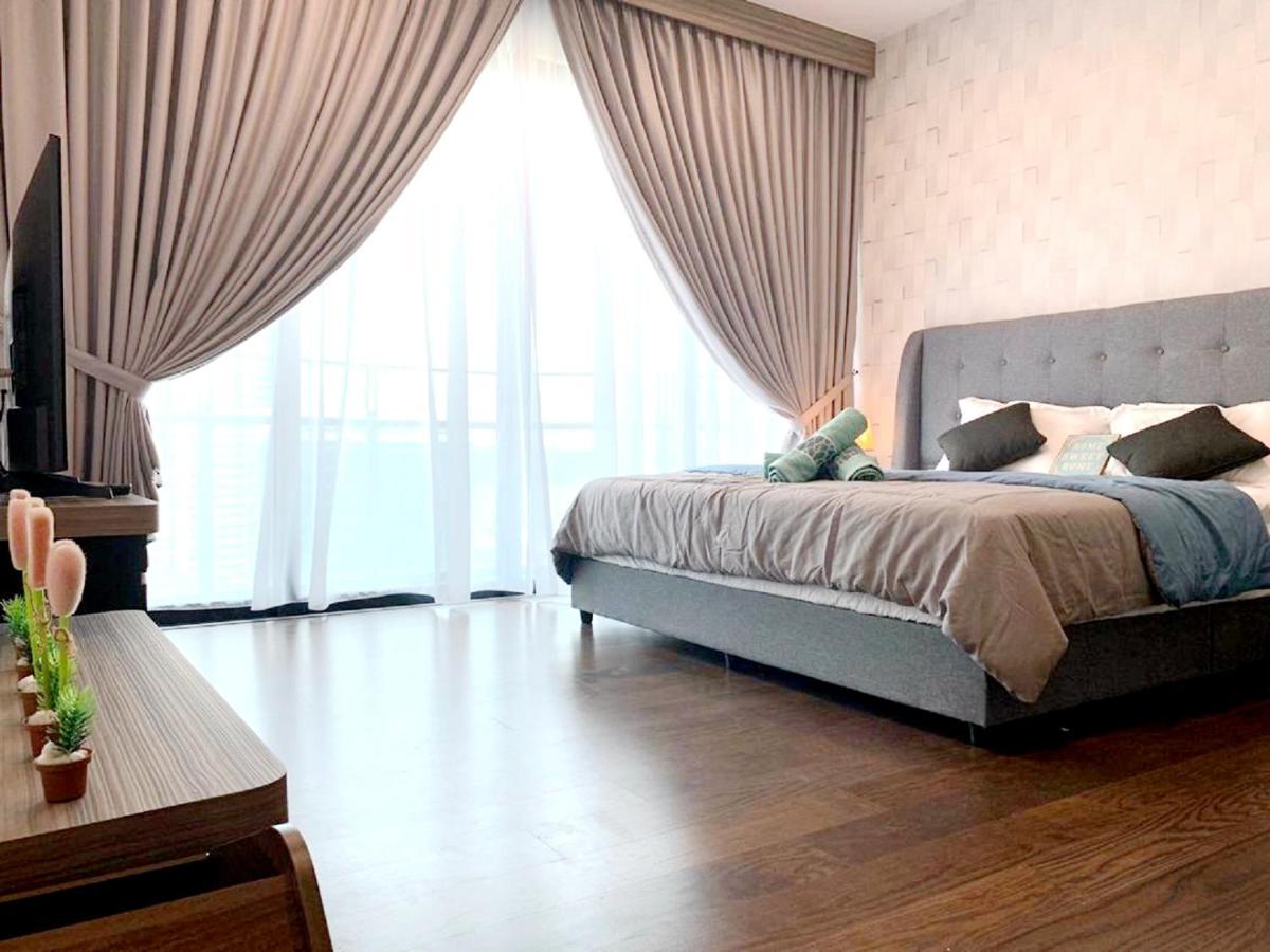 Almas Suites Puteri Harbour Nusajaya  Εξωτερικό φωτογραφία